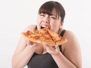 柔らかい食物ばかり食べると「噛む力」が弱くなり、骨格や筋肉の発達にも影響を及ぼします