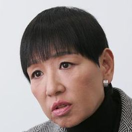 歌手でタレントの和田アキ子さんもシェーグレン症候群であることを明かされていました