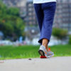脳への血流量が増加する？なぜ歩くことが「脳の老化予防」に良いか？